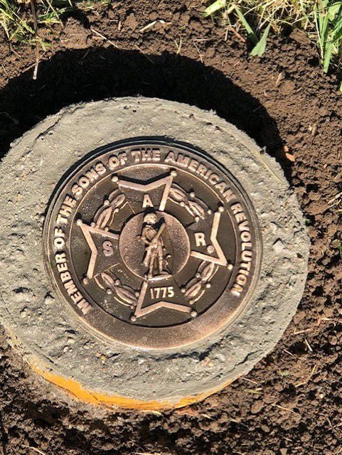 SAR member lug